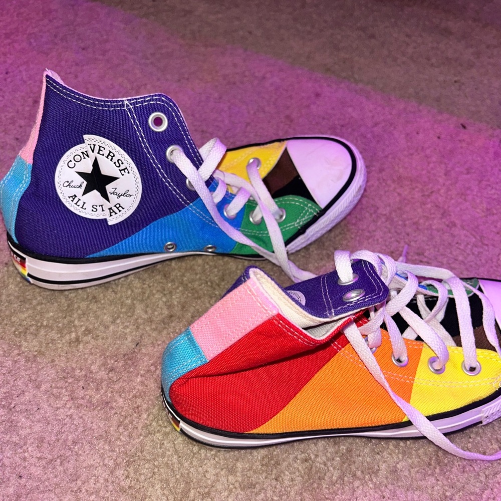 Converse Pride high Tops